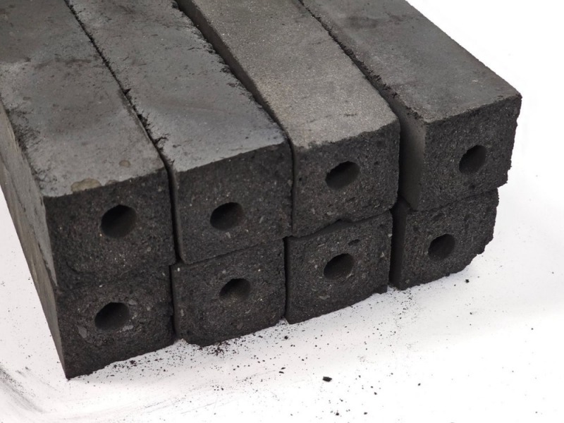 โรงงานขายถ่านไม้ไผ่อัดแท่ง